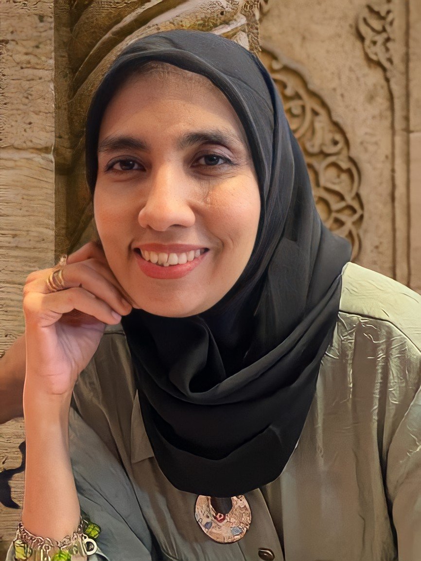Syukriya Alkatiri, ST